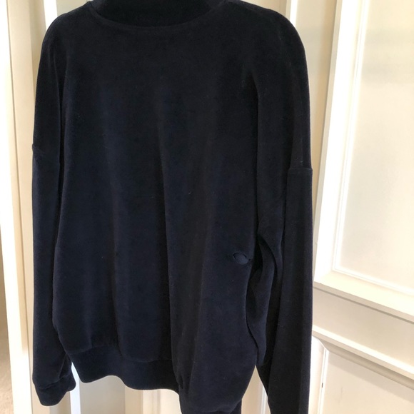 Sweater - Picture 3 of 3